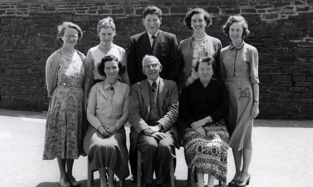 Ysgol Gynradd Gymraeg Aberdâr Teachers